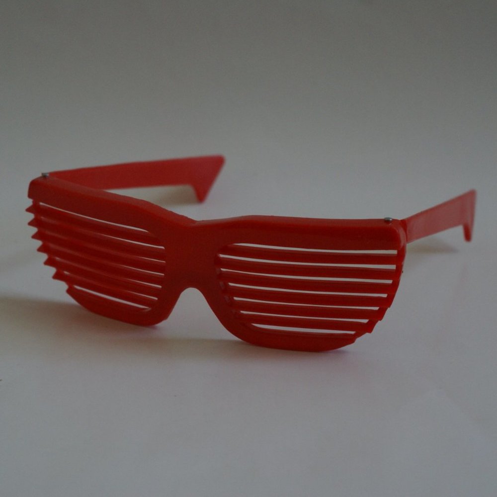 True Vintage 80's/90's  vent frame beach eyewear